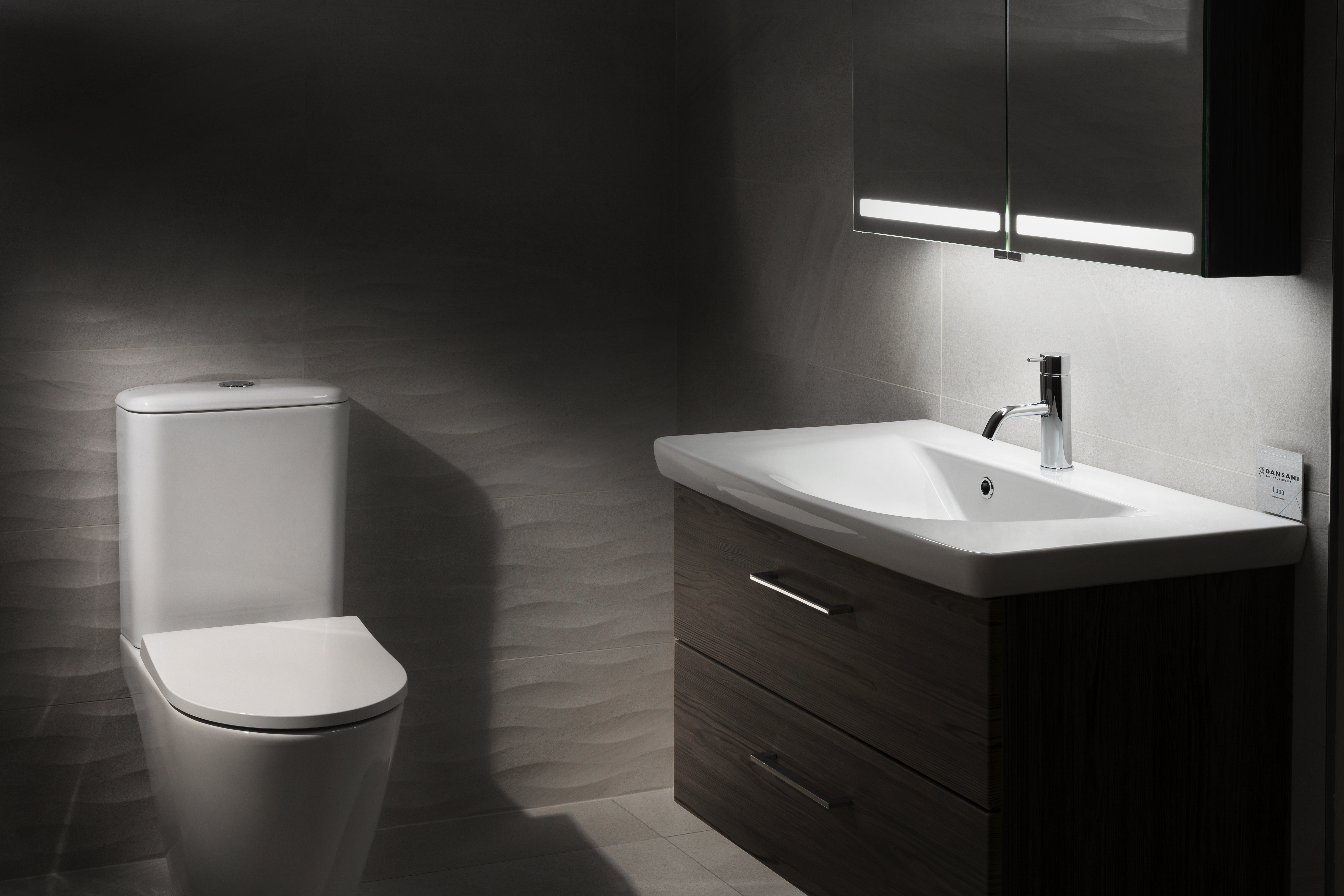 Bathroom Display at Plum-mex Showroom